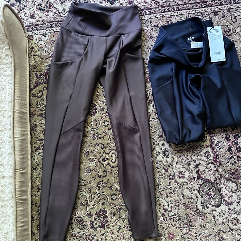 Alo Yoga airlift ribbed high waist 7/8 enchanted leggings - brown only